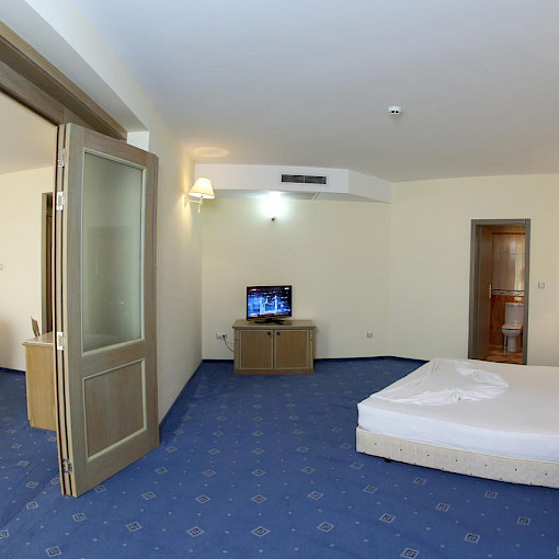 Marina Royal Palace